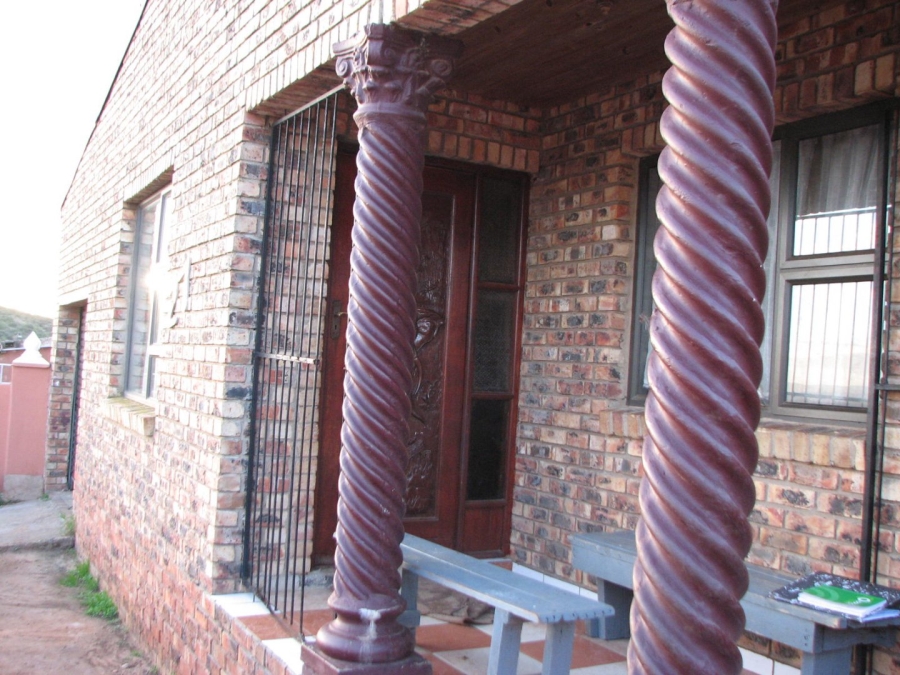 3 Bedroom Property for Sale in Khayamnandi Eastern Cape